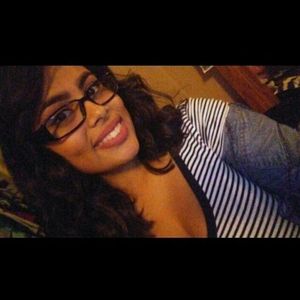 Meet your Posher, Veronica